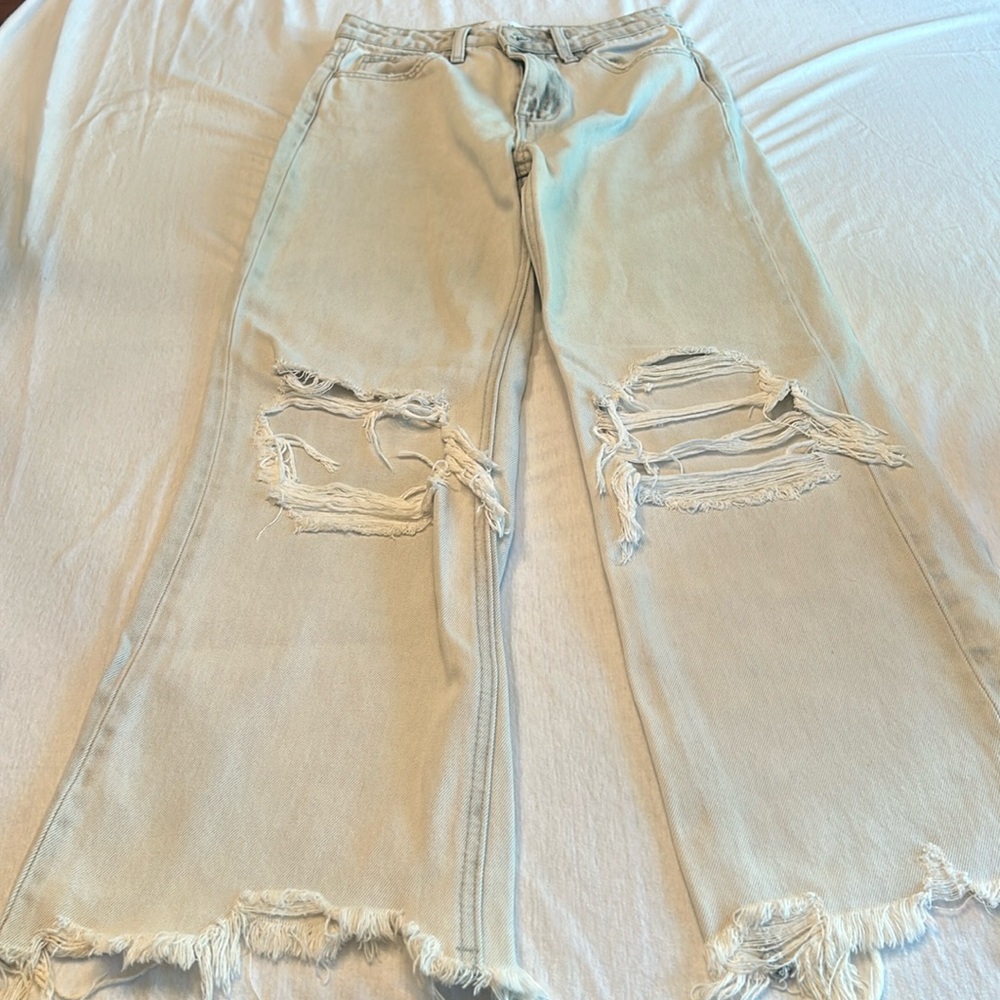 Veret Distressed jeans
